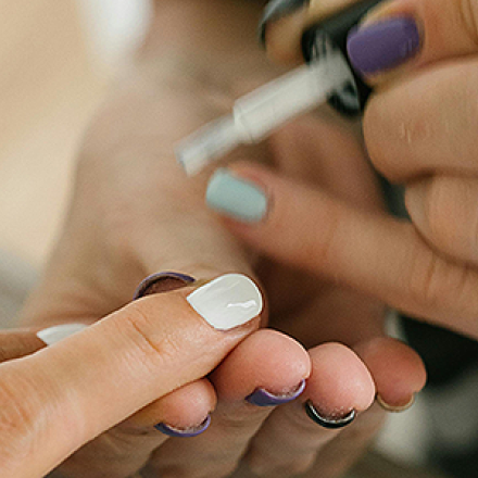 cosmetici regolamento smalto benessere