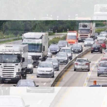 esodo trasporti coda autostrada veicoli